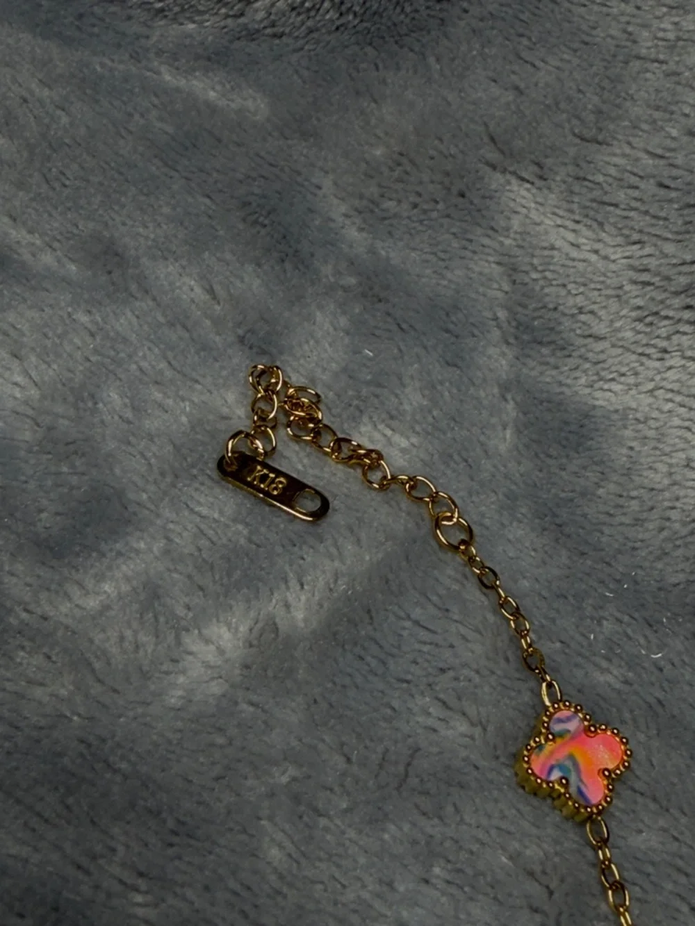 Gold Mini Clover Bracelet Rainbow Sherbet - Picture 3 of 4